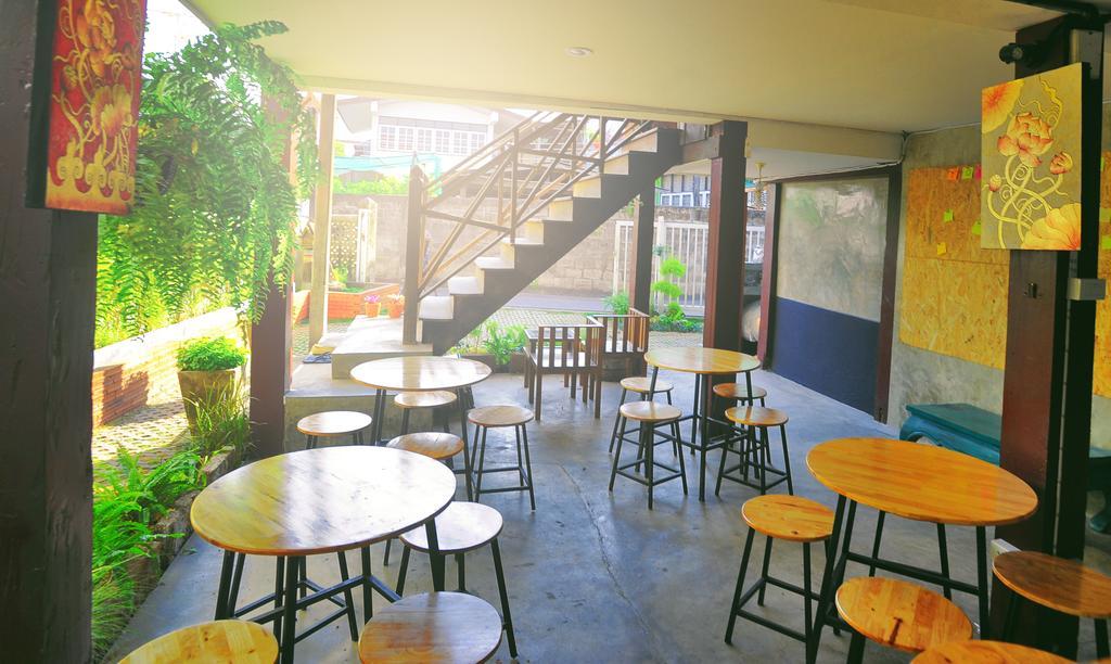 Manon Hostel Chiang Mai Kamer foto