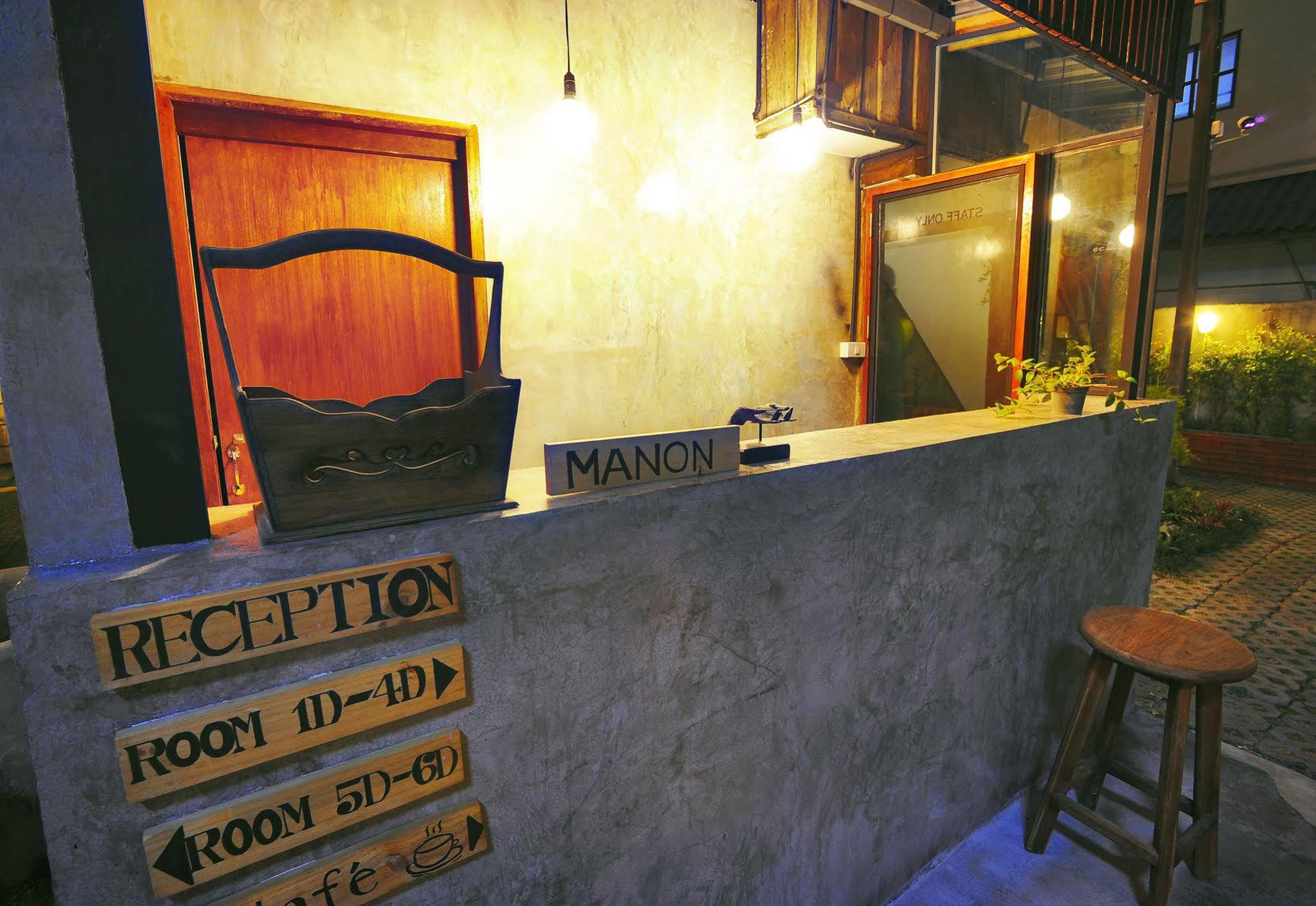 Manon Hostel Chiang Mai Buitenkant foto